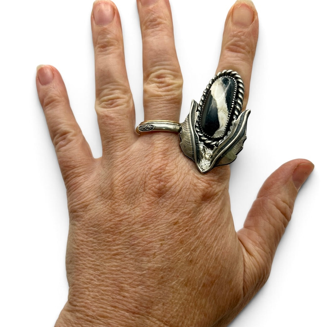 White Buffalo Turquoise Leaves Ring size 6.25