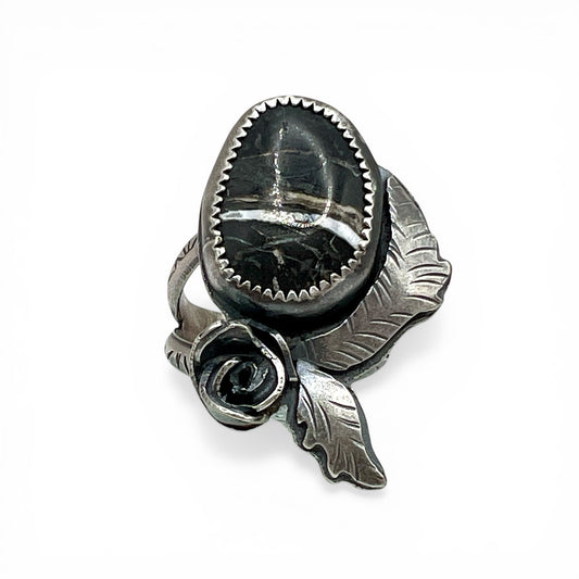 White Buffalo Turquoise Rose Parade Ring size 6
