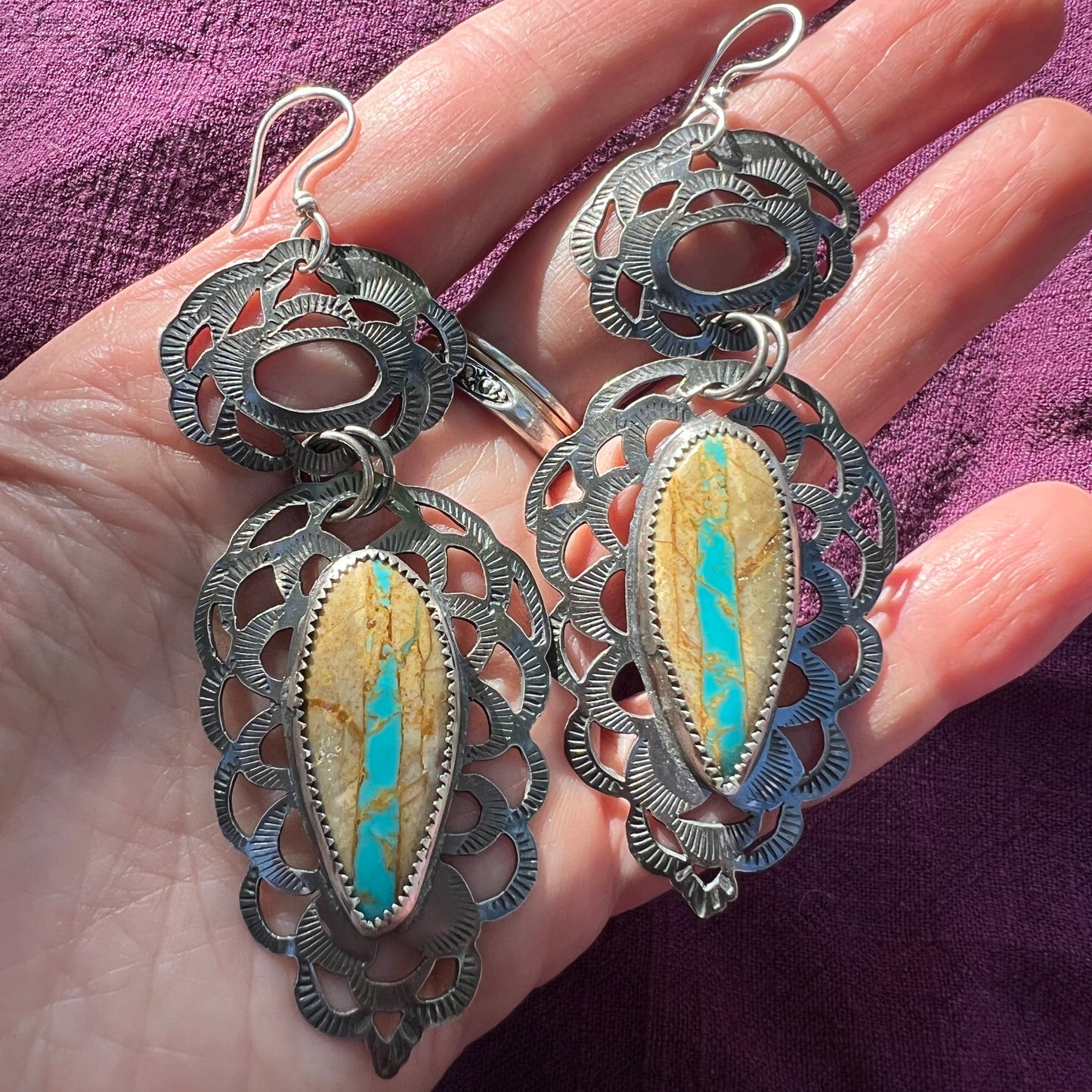 Royston Ribbon Lacey Earrings