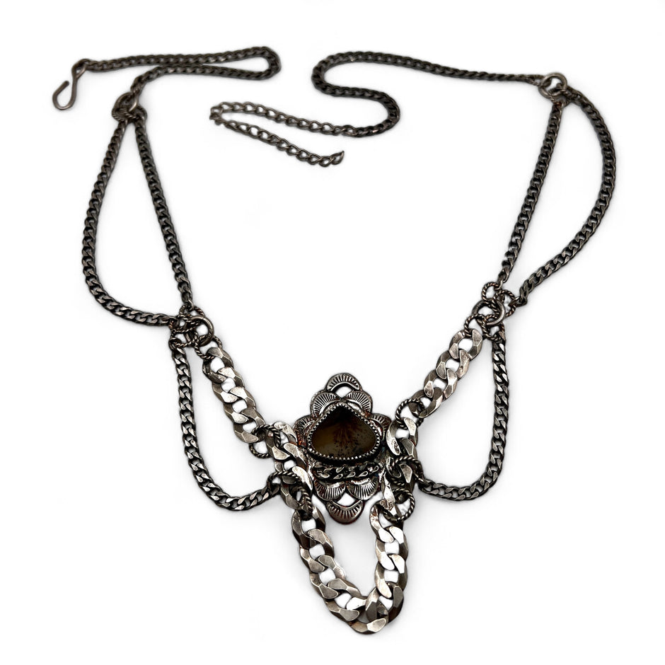 Herzengel Necklace with Glass Lens Pigeon Symbol (Peace)