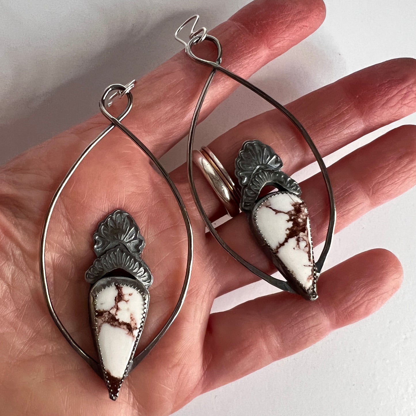 Wild Horse Magnesite Prairie Earrings