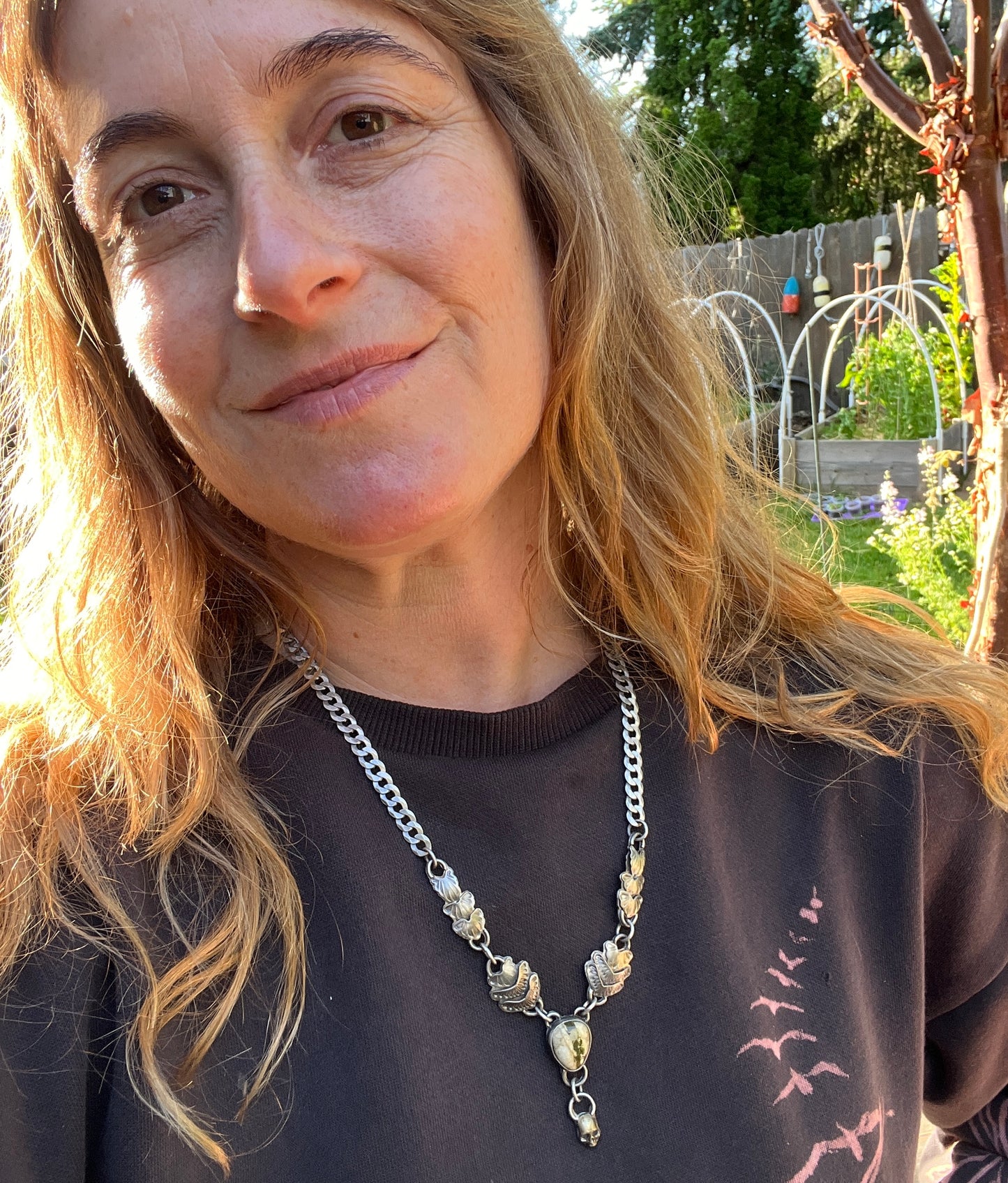 Thick Royston Ribbon Skull Necklace