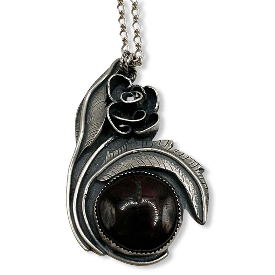 Garnet Rose Parade Necklace